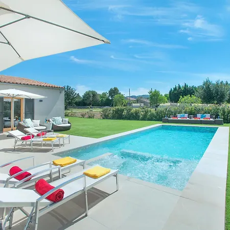 Owl Mir - Luxury Retreat Villa